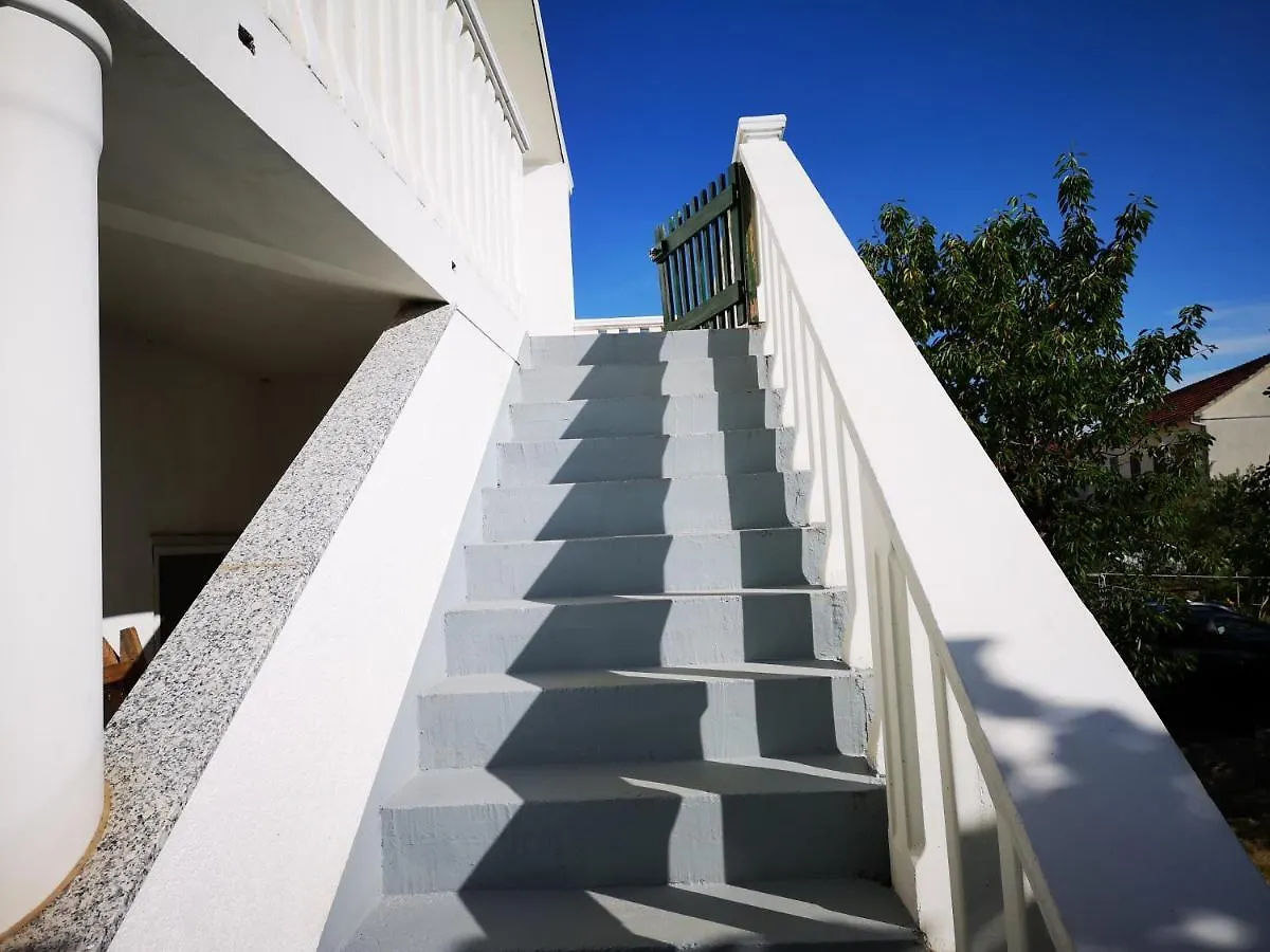 Apartmani Labud Sukosan 0*,  Croatia